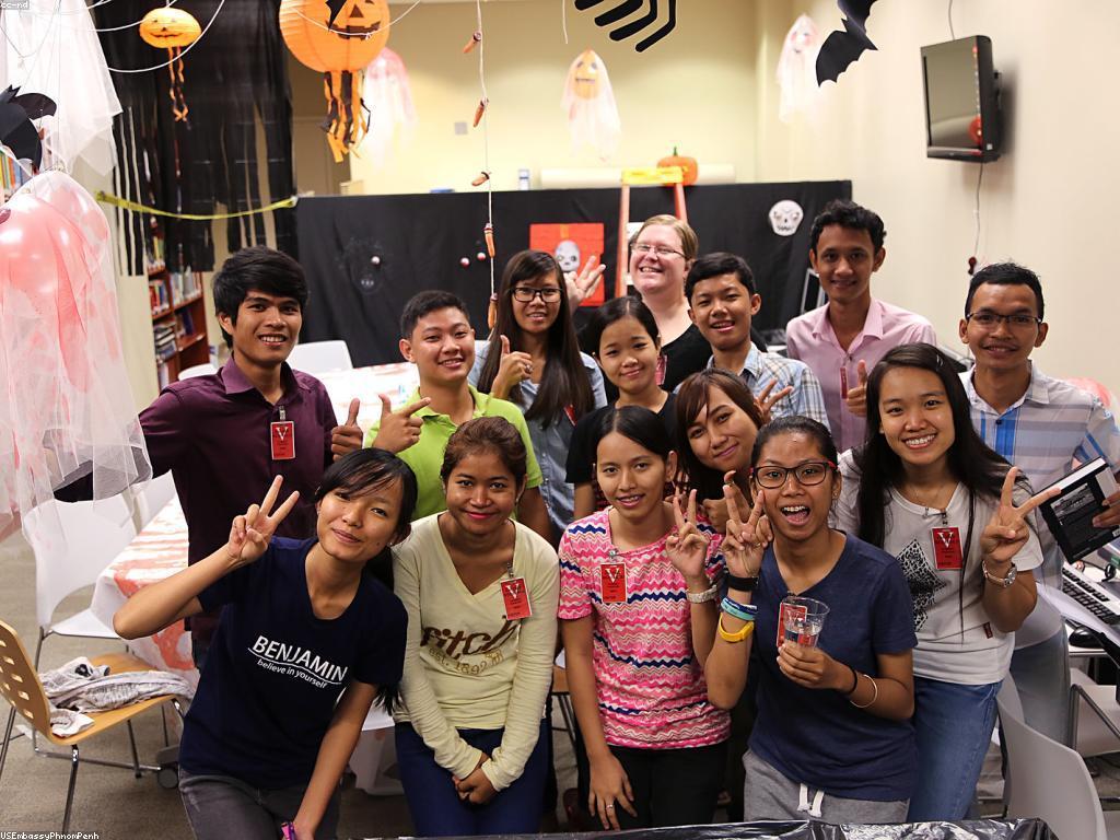 ការប្រកួត និងព្រឹត្តិប័ត្រ: របៀបជ្រៀតជ្រែកក្នុងពិភពសេដ្ឋកិច្ច